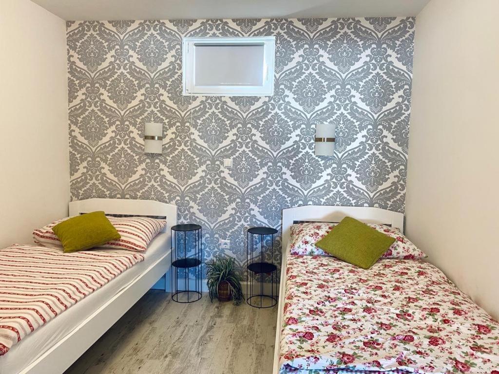 Villa Maslina Sutivan Dış mekan fotoğraf